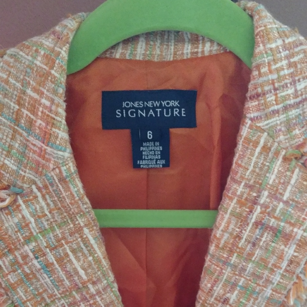 Jacket - Picture 1 of 4